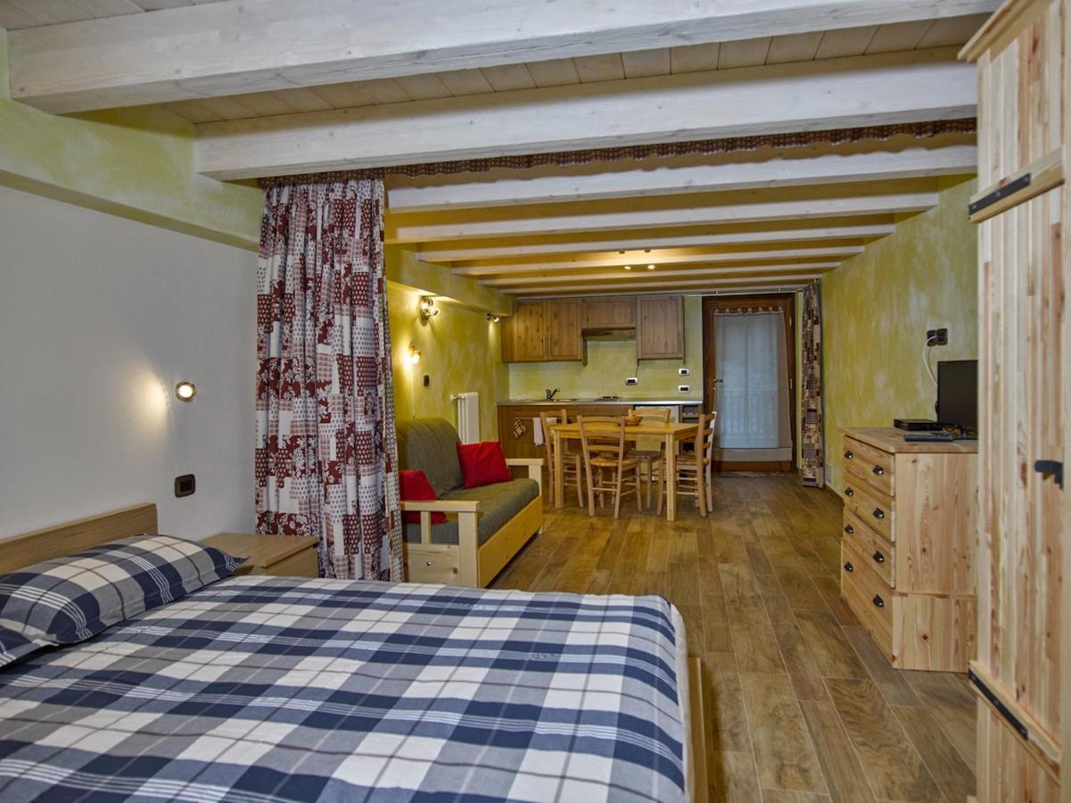 Roberta Apartments Valpelline Buitenkant foto